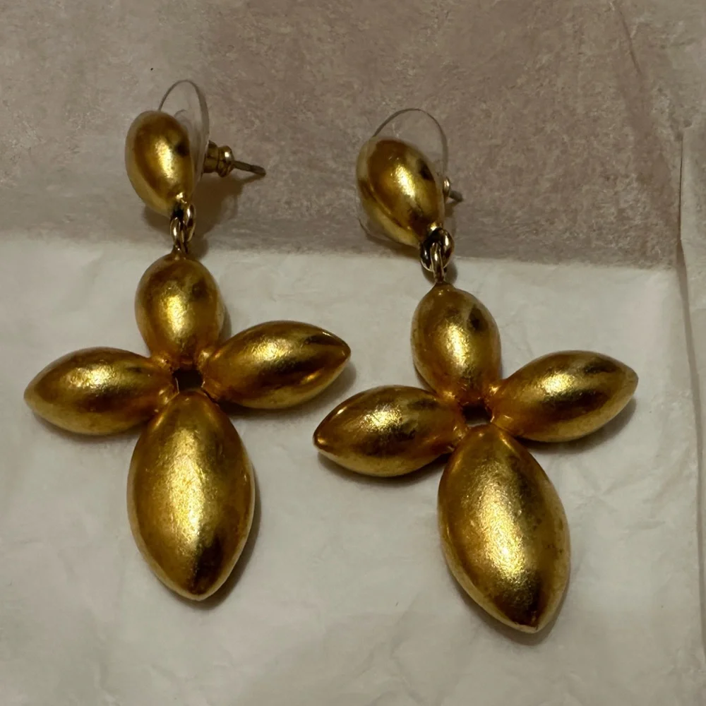 Vintage YOSCA earrings - Picture 3 of 3